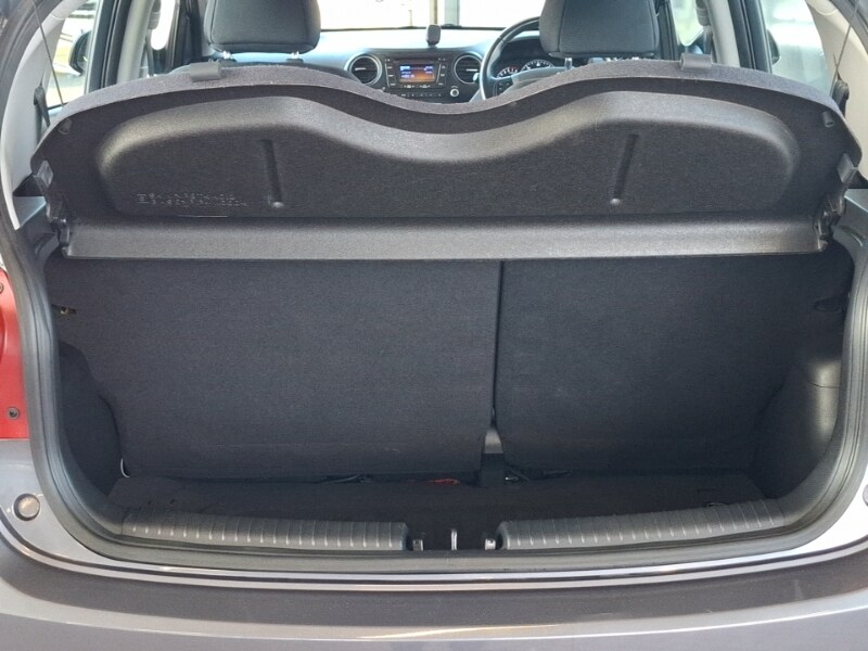 Used Hyundai i10 2014 for sale - 77731645: Photo 8