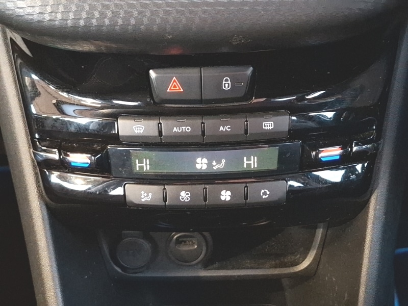 Used Peugeot 208 2019 for sale - 77228805: Photo 13