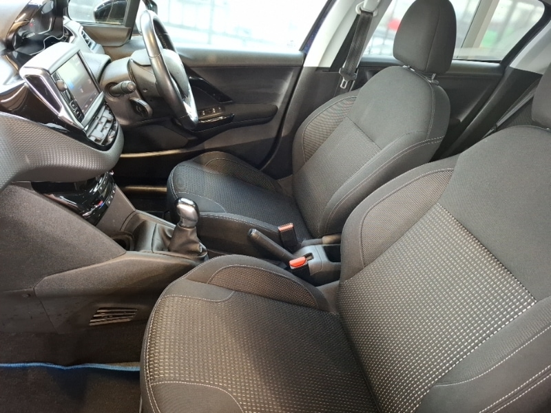 Used Peugeot 208 2019 for sale - 77228805: Photo 5