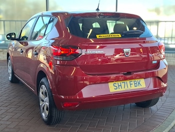 Used Dacia Sandero 2021 for sale - 78230351: Photo