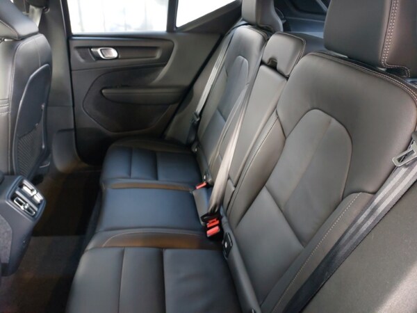 Used Volvo XC40 2024 for sale - 75706679: Photo 6