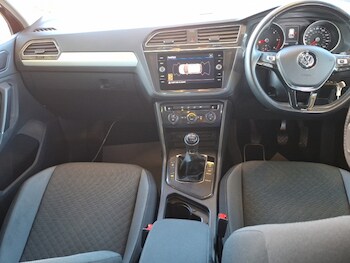 Used Volkswagen Tiguan 2018 for sale - 77823123: Photo