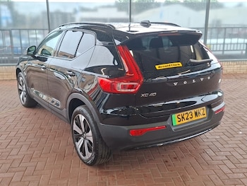 Used Volvo XC40 2023 for sale - 79573653: Photo