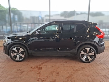 Used Volvo XC40 2023 for sale - 79573653: Photo