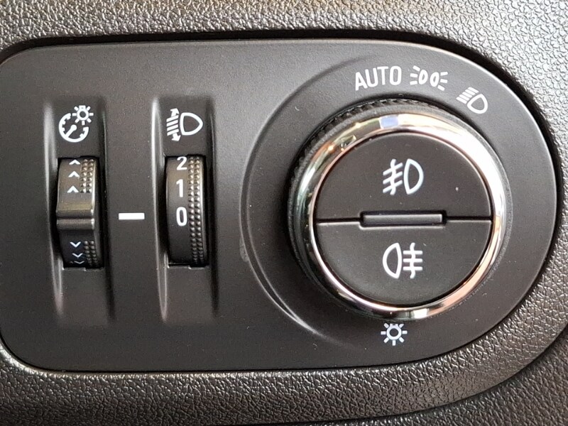 Used Vauxhall Crossland X 2018 for sale - 77682631: Photo 12