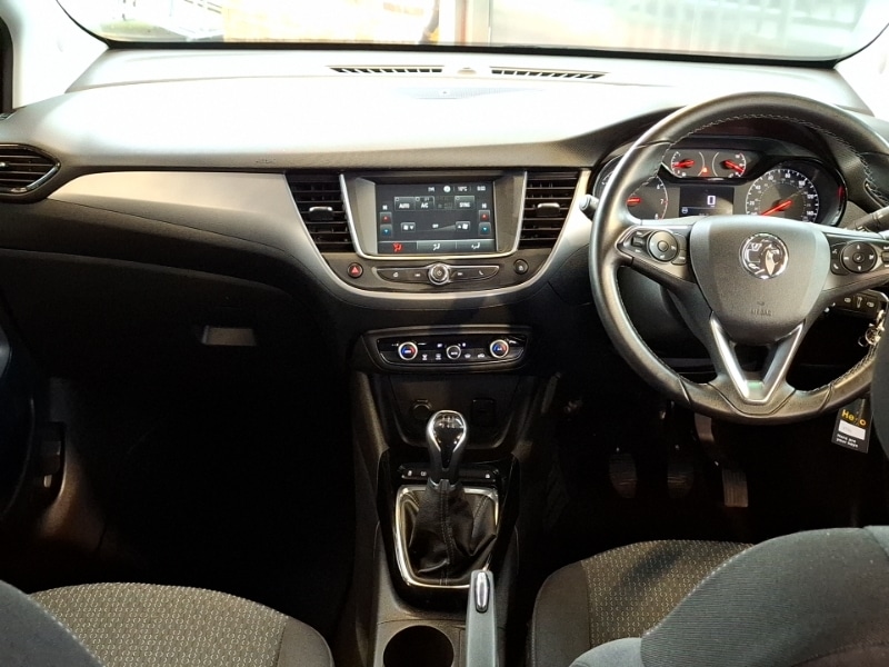 Used Vauxhall Crossland X 2018 for sale - 77682631: Photo 2
