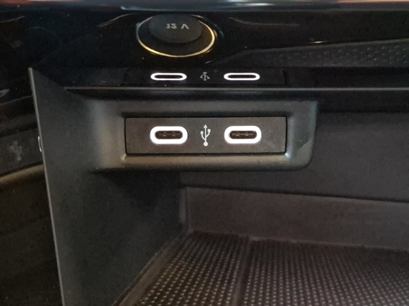 Used Volkswagen T-Roc 2023 for sale - 77777338: Photo 14