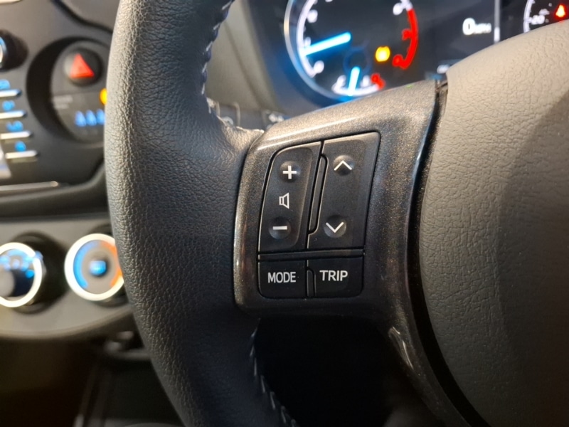 Used Toyota Yaris 2020 for sale - 76839212: Photo 18