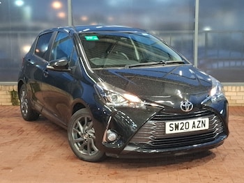 Used Toyota Yaris 2020 for sale - 76839212: Photo
