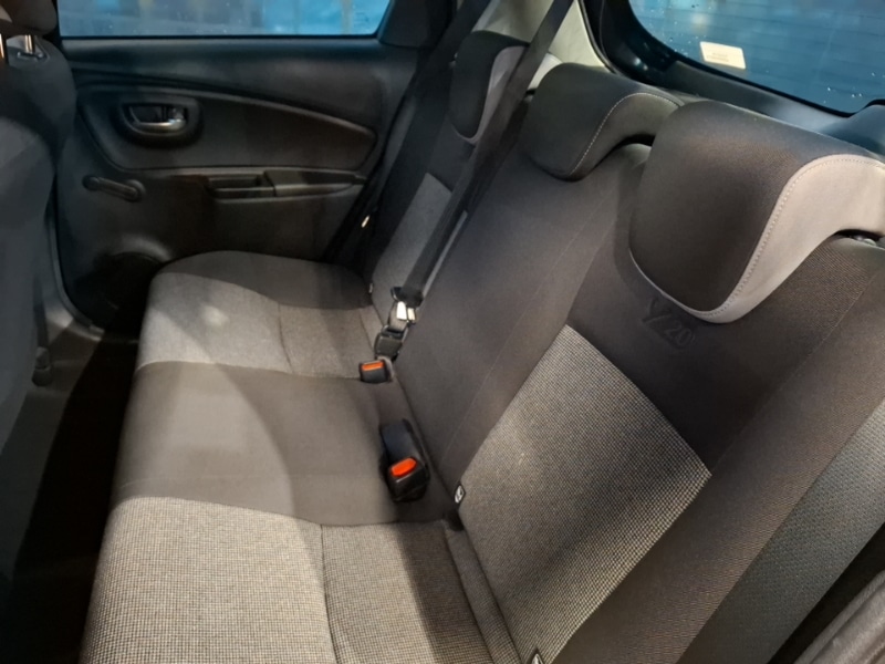 Used Toyota Yaris 2020 for sale - 76839212: Photo 6