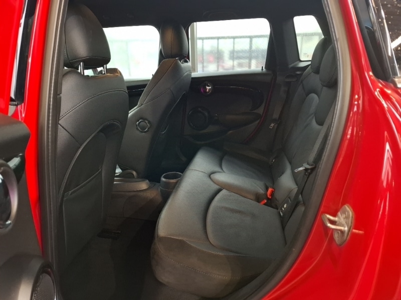 Used MINI Hatch 2018 for sale - 77433125: Photo 6