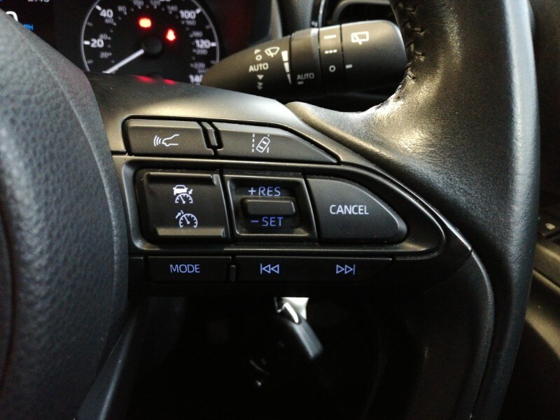Used Toyota Yaris 2022 for sale - 76160529: Photo 19