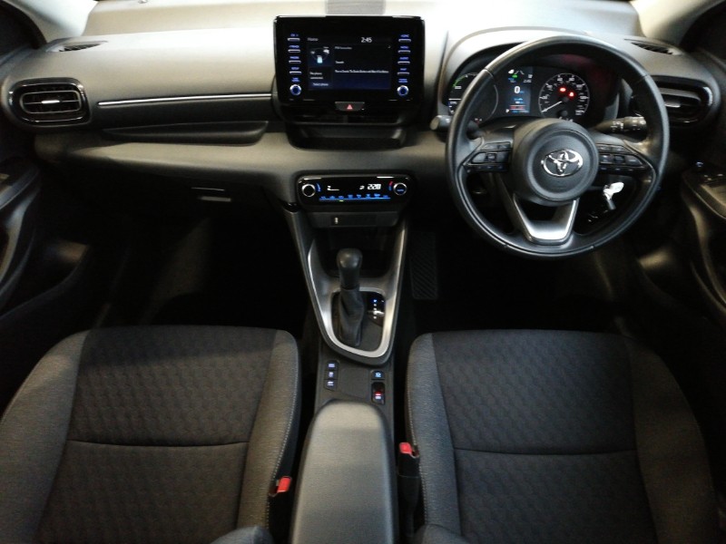 Used Toyota Yaris 2022 for sale - 76160529: Photo 2