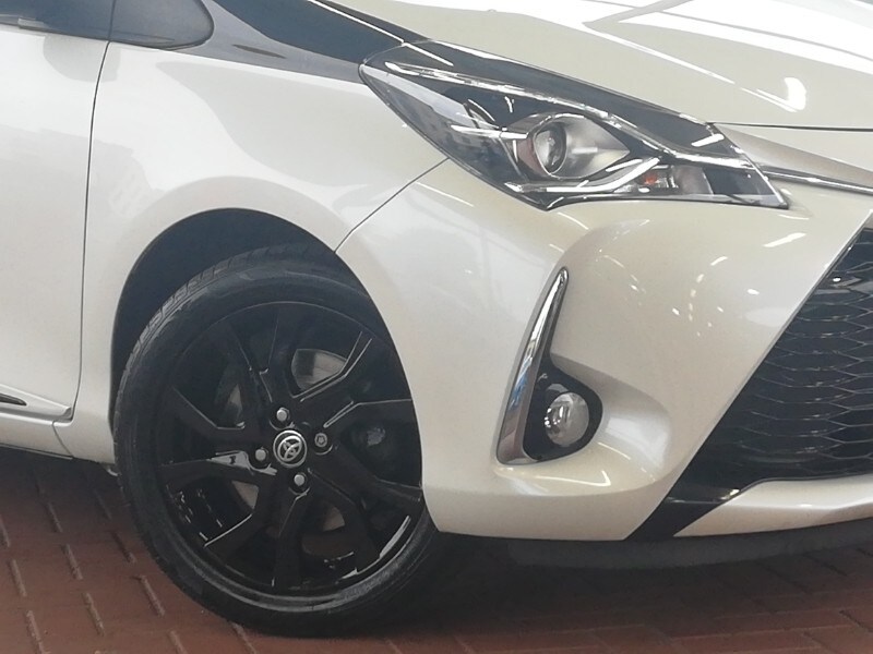 Used Toyota Yaris 2018 for sale - 76059029: Photo 9