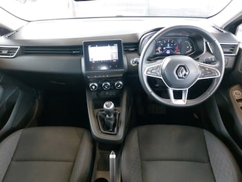 Used Renault Clio 2022 for sale - 75192751: Photo