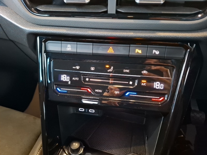 Used Volkswagen T-Roc 2023 for sale - 76897572: Photo 13