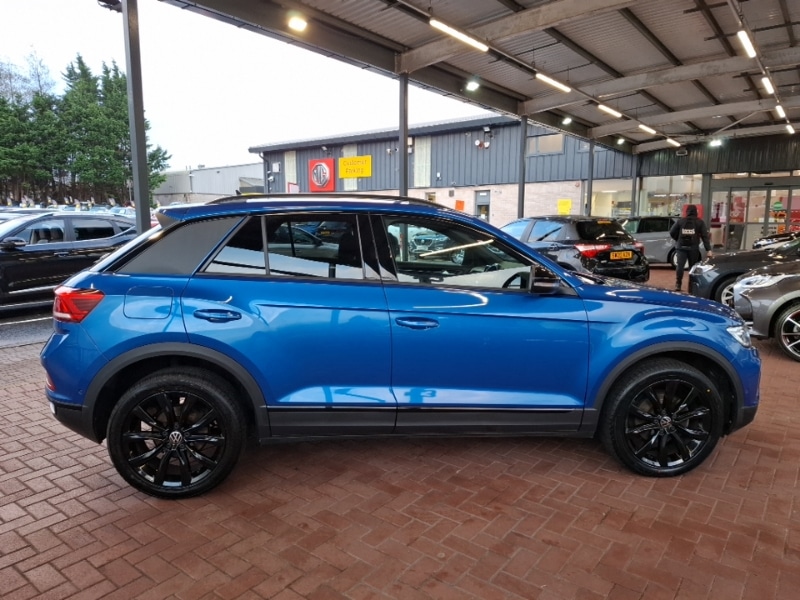 Used Volkswagen T-Roc 2023 for sale - 76897572: Photo 4