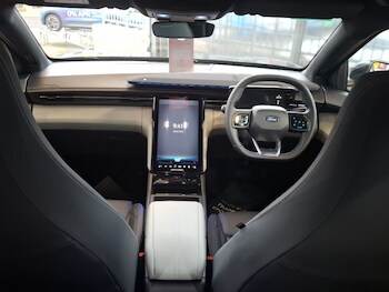 Used Ford Explorer 2024 for sale - 77751811: Photo