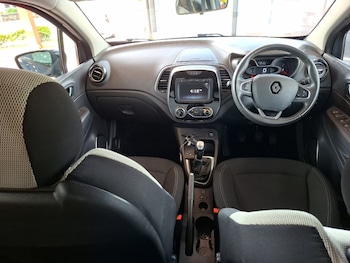 Used Renault Captur 2019 for sale - 79452053: Photo
