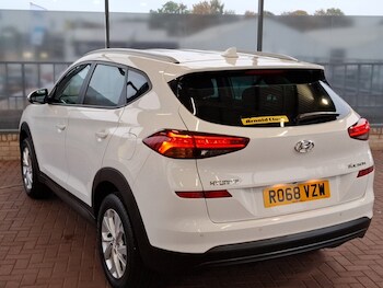 Used Hyundai TUCSON 2018 for sale - 76579455: Photo