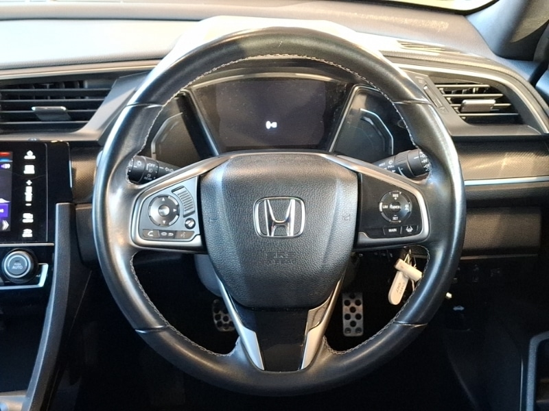 Used Honda Civic 2019 for sale - 76606290: Photo 7