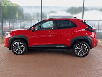 Used Toyota Yaris Cross 2024 for sale - 75900196: Photo