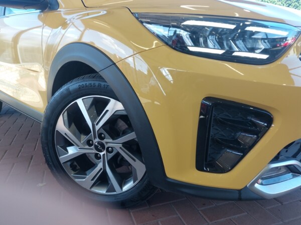Used Kia Stonic 2024 for sale - 75714831: Photo 9