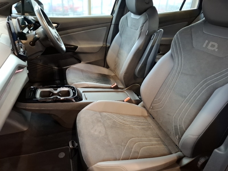 Used Volkswagen ID.4 2023 for sale - 77150405: Photo 5
