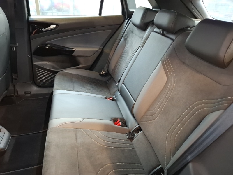 Used Volkswagen ID.4 2023 for sale - 77150405: Photo 6