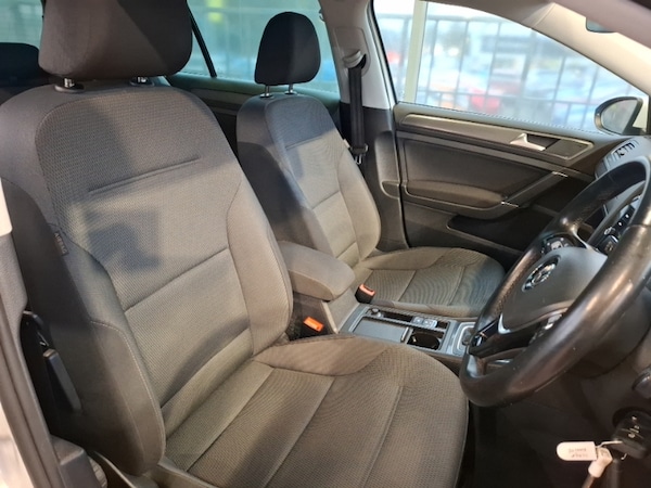 Used Volkswagen Golf 2019 for sale - 76258412: Photo 5