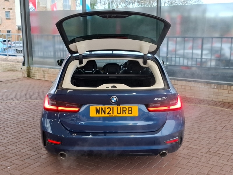 Used BMW 3 Series 2021 for sale - 77066118: Photo 19