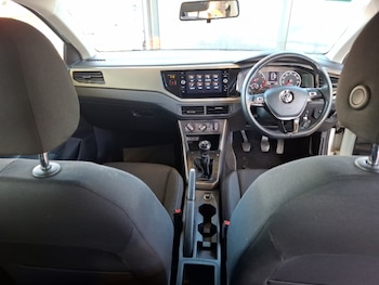 Used Volkswagen Polo 2018 for sale - 77832730: Photo