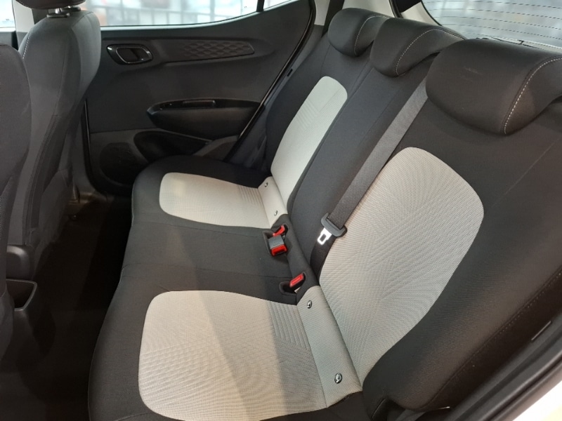 Used Hyundai i10 2020 for sale - 76589364: Photo 6