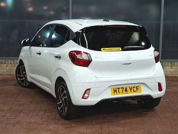 Used Hyundai i10 2025 for sale - 77458098: Photo