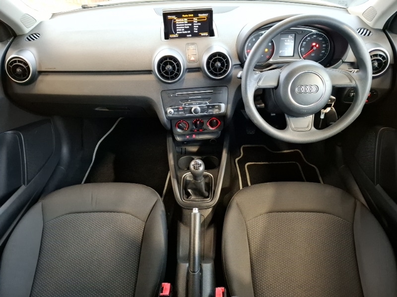 Used Audi A1 2015 for sale - 77114689: Photo 2