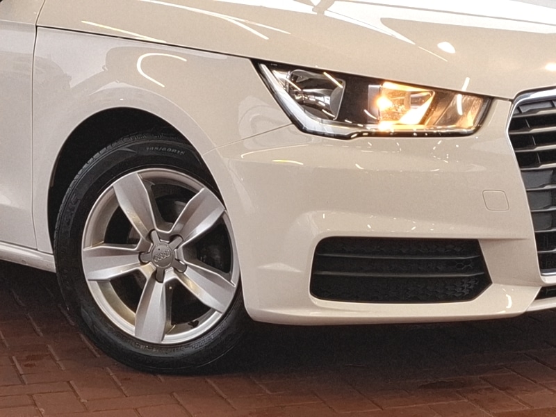 Used Audi A1 2015 for sale - 77114689: Photo 9