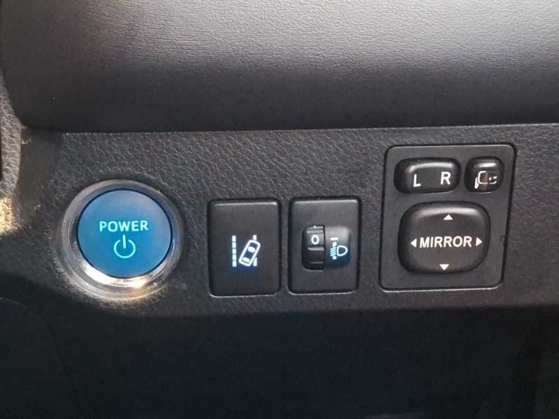 Used Toyota RAV4 2018 for sale - 77347713: Photo 17