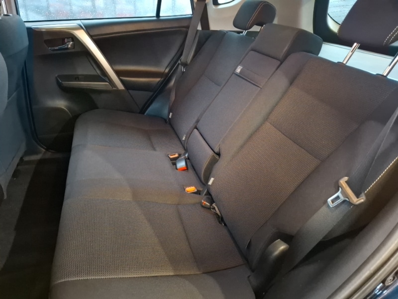 Used Toyota RAV4 2018 for sale - 77347713: Photo 6