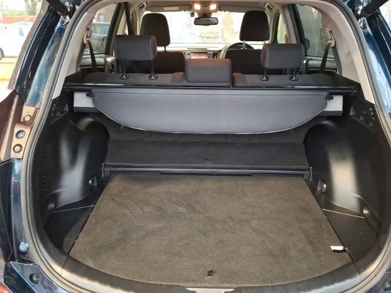 Used Toyota RAV4 2018 for sale - 77347713: Photo 8