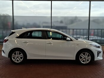 Used Kia Ceed 2020 for sale - 77509364: Photo