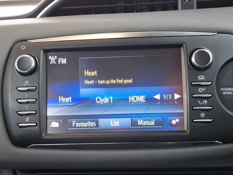 Used Toyota Yaris 2018 for sale - 76440227: Photo 12