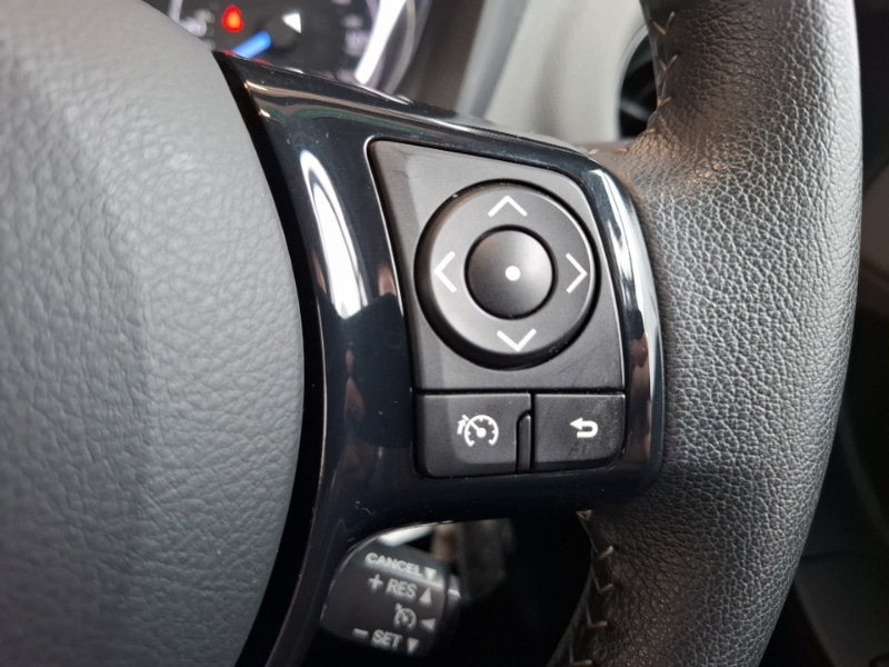 Used Toyota Yaris 2018 for sale - 76440227: Photo 19