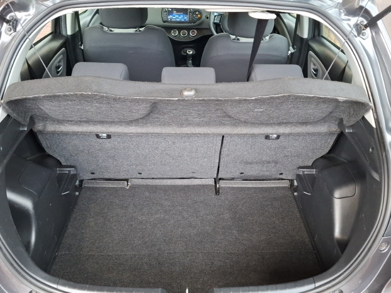 Used Toyota Yaris 2018 for sale - 76440227: Photo 8