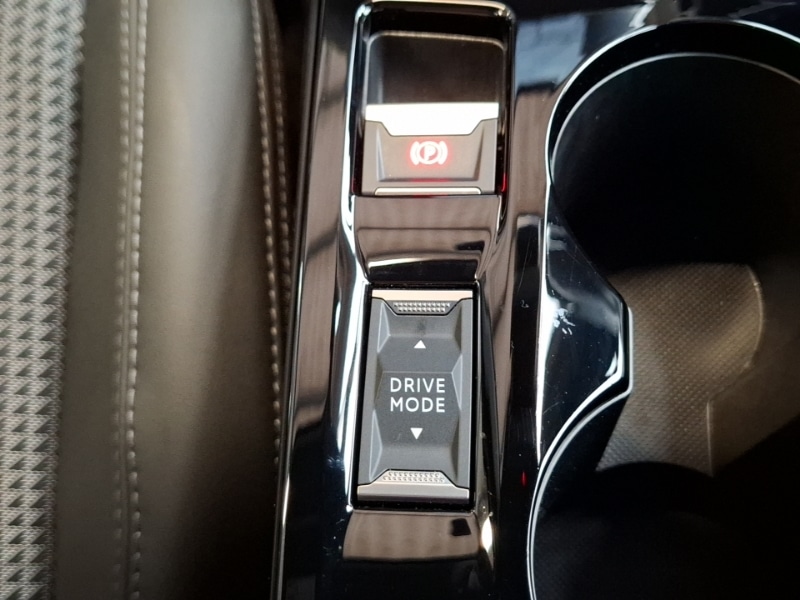 Used Peugeot 208 2023 for sale - 76619017: Photo 15