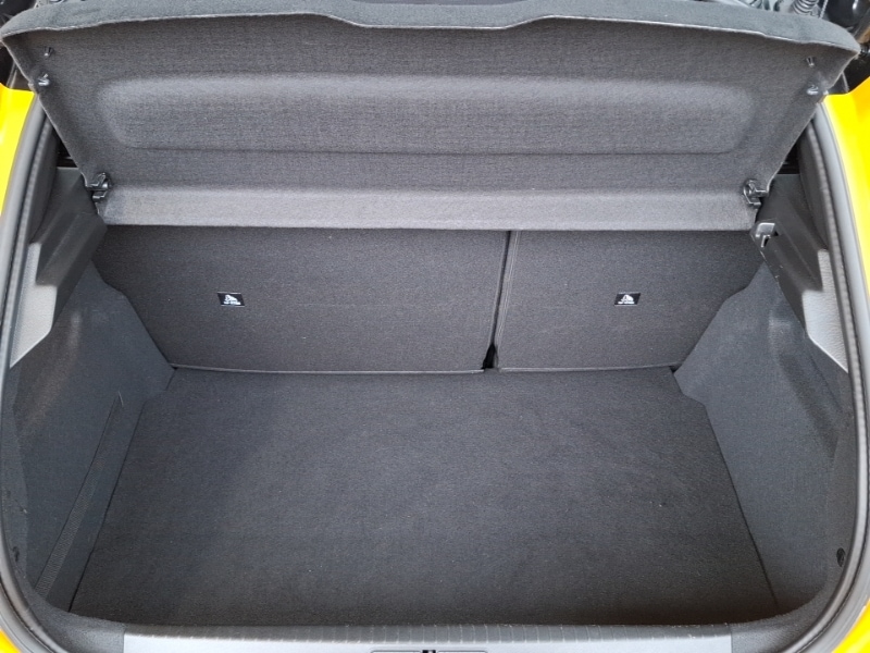 Used Peugeot 208 2023 for sale - 76619017: Photo 8