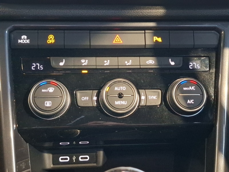 Used Volkswagen T-Roc 2020 for sale - 77141196: Photo 13