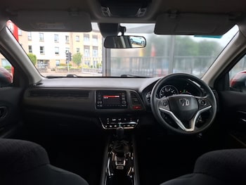 Used Honda HR-V 2017 for sale - 79630888: Photo