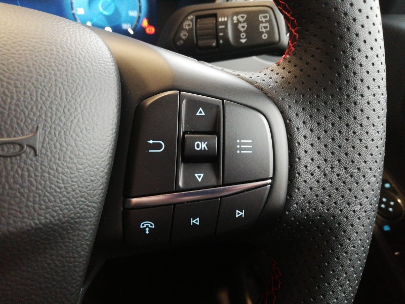 Used Ford Kuga 2025 for sale - 76233750: Photo 19