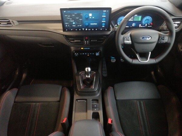 Used Ford Kuga 2025 for sale - 76233750: Photo 2