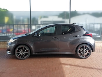 Used Toyota Yaris 2023 for sale - 76666369: Photo